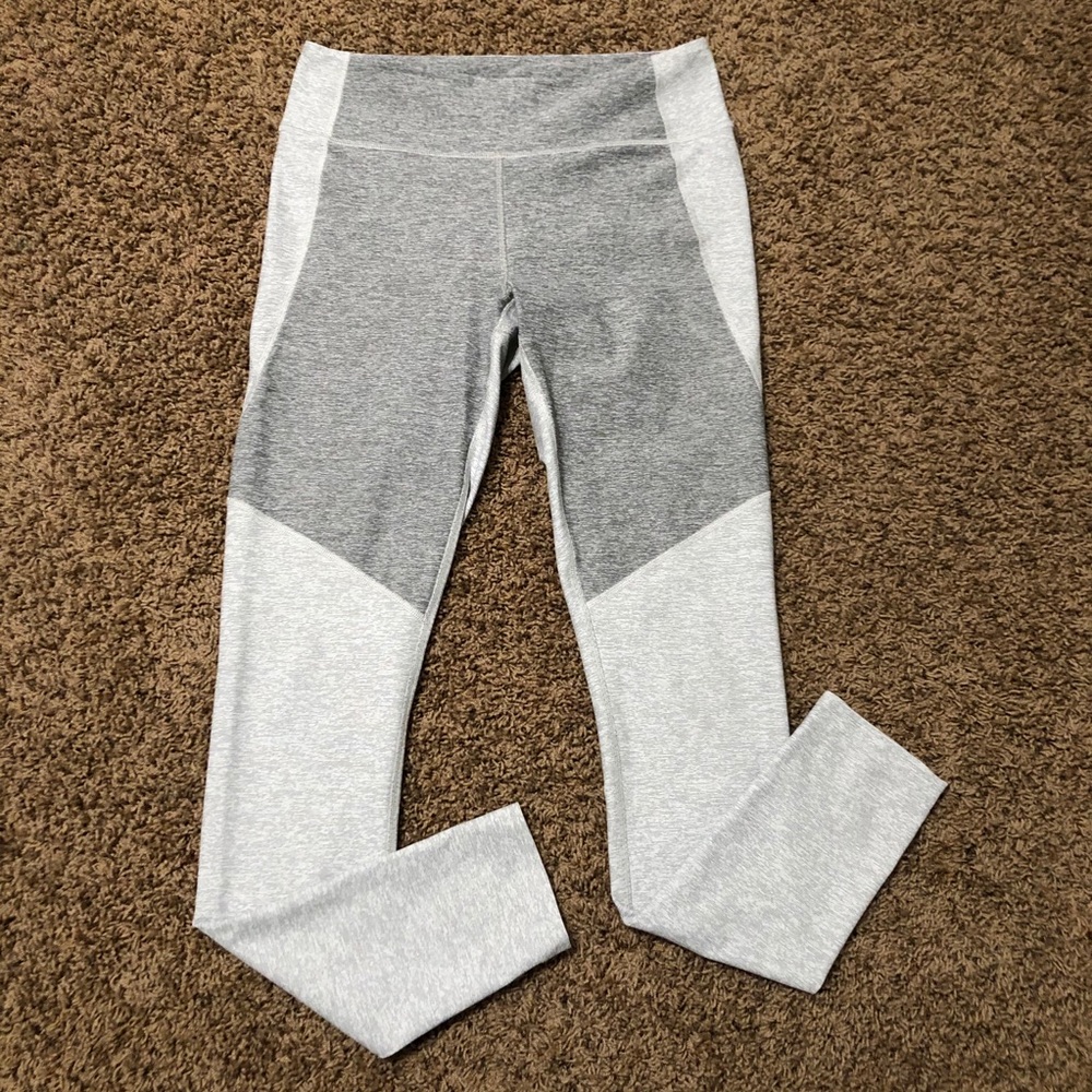 Outdoor Voices Two Tone Warmup Leggings Dove / Ash